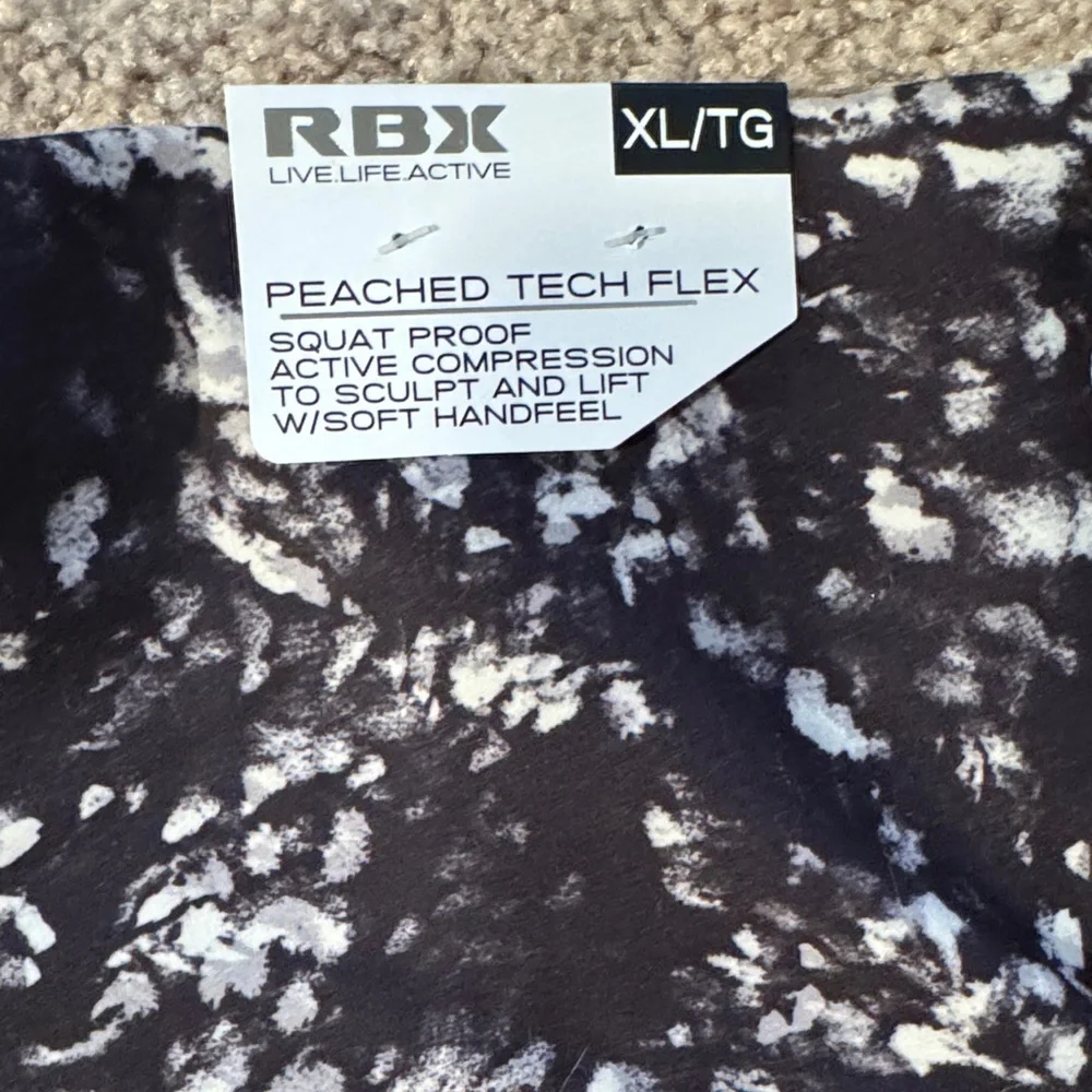 RBX Monochrome Abstract Leggings - Picture 4 of 4